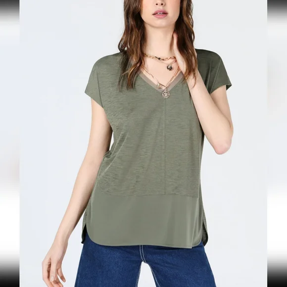 Bar III Women's Black V-Neck Top XL - Picture 3 of 7